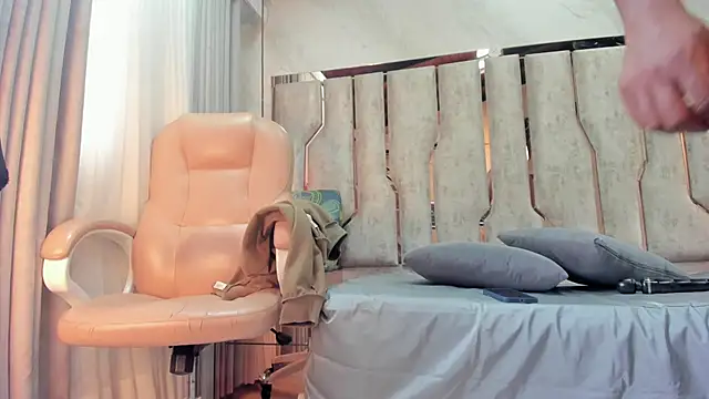 ari_monet live sex cam