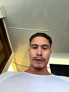 DominickVegas live sex cam