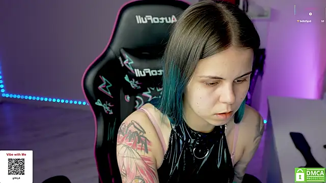 Latex_Kitty's cam snapshot