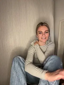 Milla__one's cam snapshot