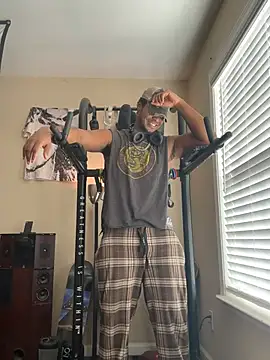 KeYBuMp323 live sex cam