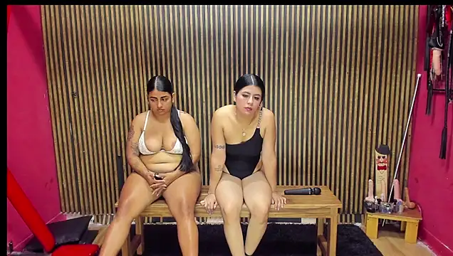 VantablackBDSMShow_'s cam snapshot