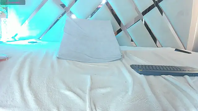 AnnieeStone's cam snapshot