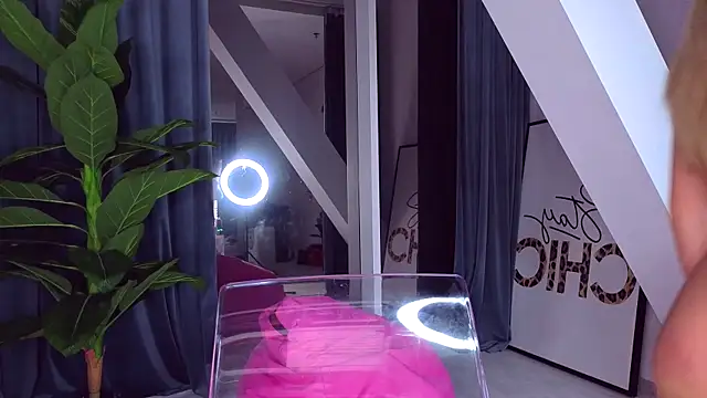 SpoilM3Mor3 live sex cam