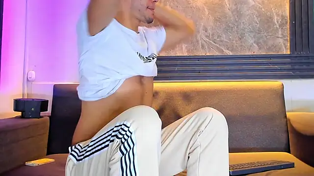 liam_genner_ live sex cam