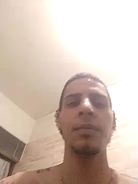 Tattohott live sex cam