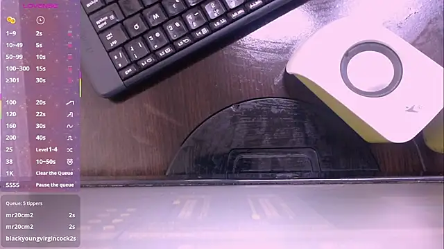 nei_girl's cam snapshot