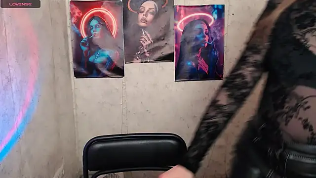 _MiaAngell's cam snapshot