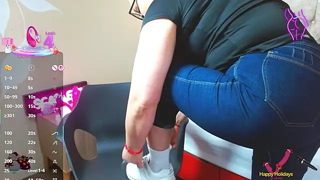 ScarletHott_'s cam snapshot