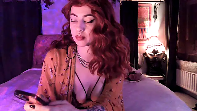 Sirenlucy's cam snapshot