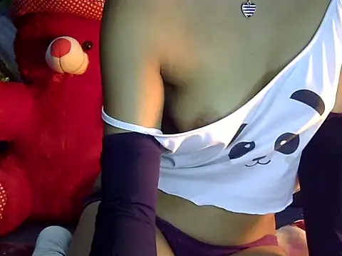 indian_cutepair's cam snapshot