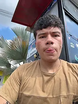 Logan_smith1 live sex cam