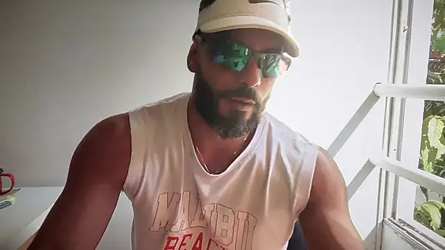 romeolovedark live sex cam