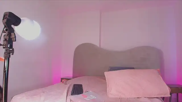 sofi_balvin's cam snapshot