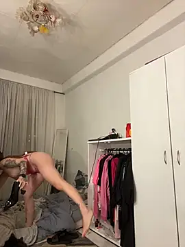 KrisMagnoly live sex cam