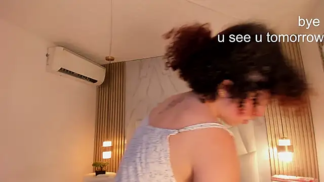 Katemoss70 live sex cam