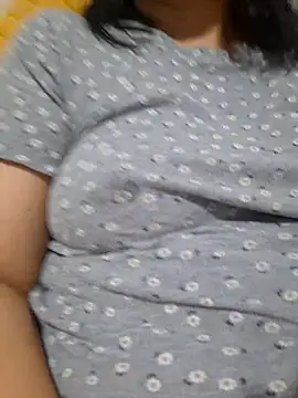 Emilyhomegirl1 live sex cam