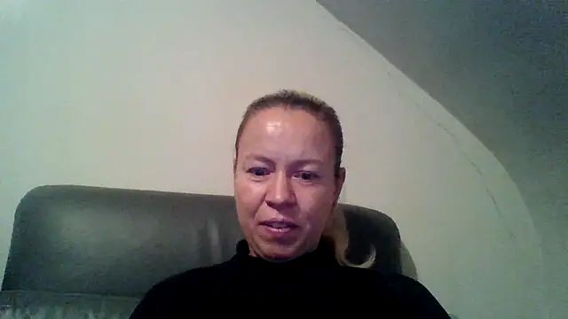 jennyblondeuk's cam snapshot