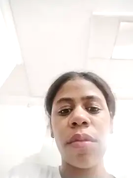 Heart2Heart_OS's cam snapshot