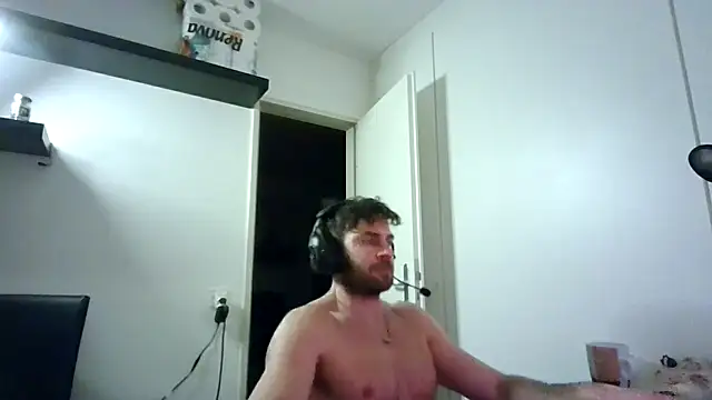 alpha-hunk live sex cam