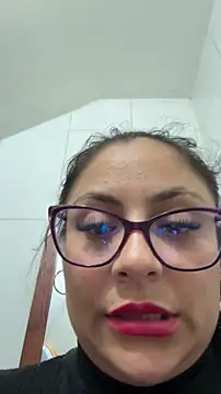 Angie_e live sex cam