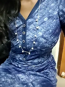 Tamilmallu-duskygirl03 live sex cam