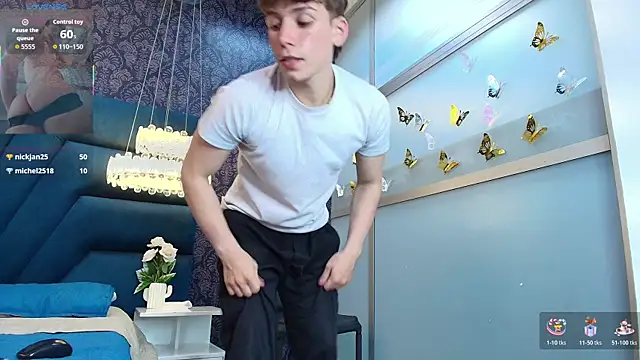 TaylerWhite live sex cam