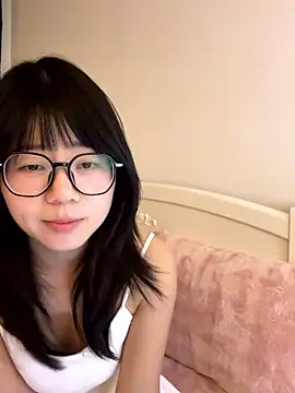 Ella-AAAAA live sex cam