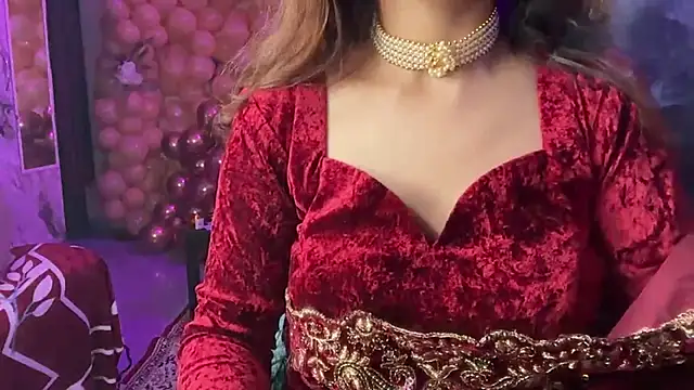 Royal_girl_1 live sex cam