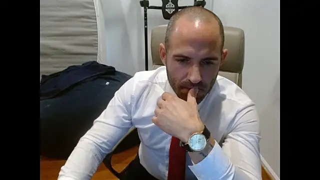 TheNakedPreacher live sex cam