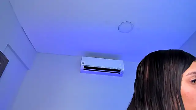 ZoeMorris's cam snapshot