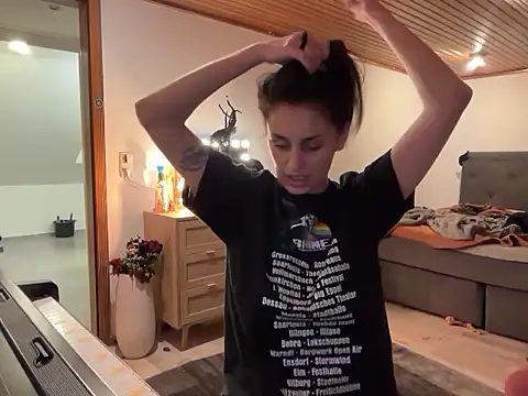 ClaireDeLunee's cam snapshot