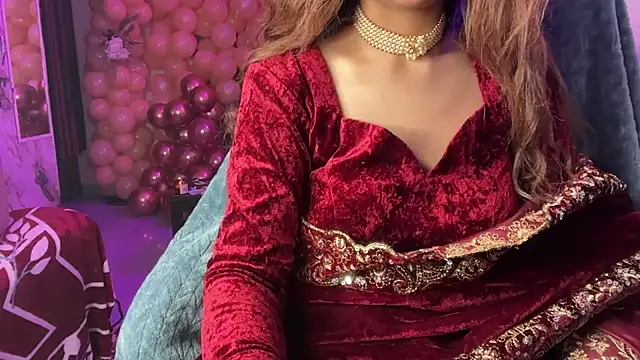 Royal_girl_1's cam snapshot