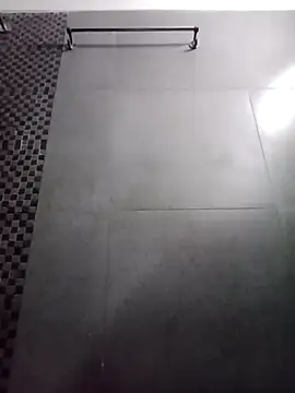 Daddy_inurhouse live sex cam