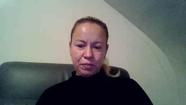 jennyblondeuk's cam snapshot