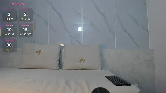 sarah_borch's cam snapshot