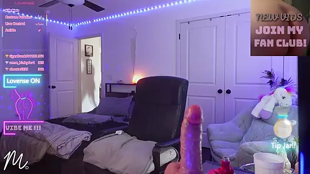 Mona_The_MILF live sex cam