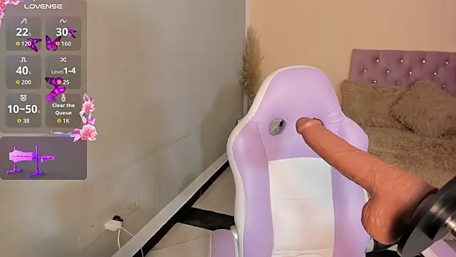 lauren_bigboobs22 live sex cam