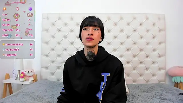 esmeralda06 live sex cam