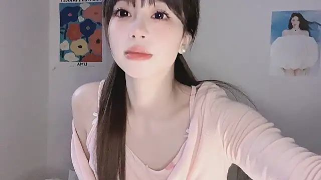 -Hottie live sex cam