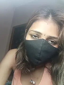 Isha_Sax live sex cam