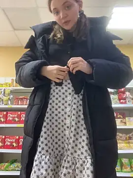 TheYourL live sex cam