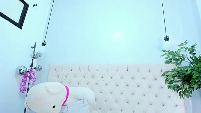 Victoria_Coleman live sex cam