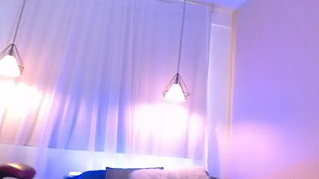 Paris_Blake's cam snapshot