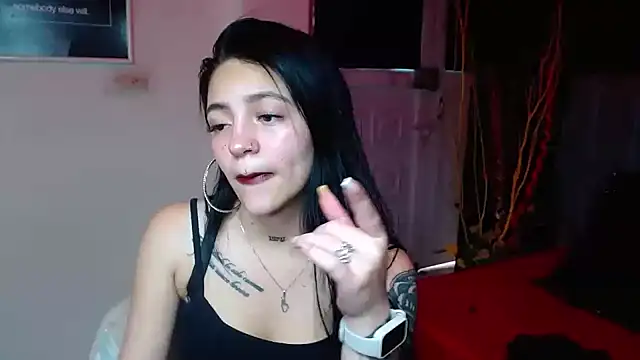 Violettasquirt's cam snapshot