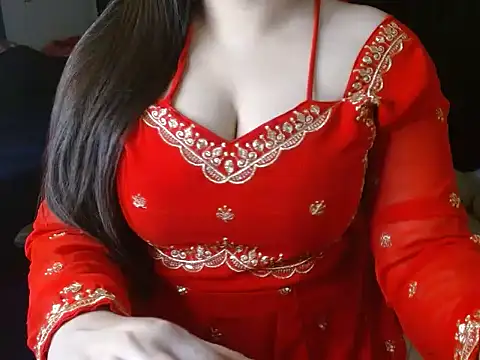 Queen_in_Gloss's cam snapshot