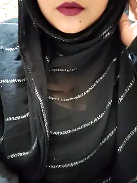 Indian-Nazia live sex cam