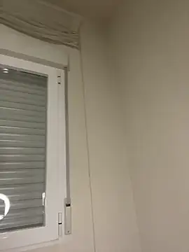 SashaLuss_'s cam snapshot