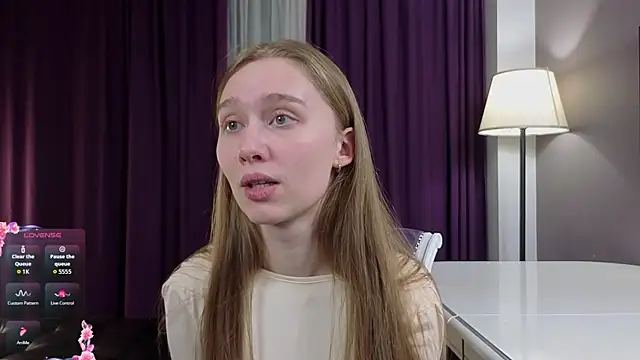 HollyOuk live sex cam