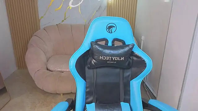 Lunara_b's cam snapshot